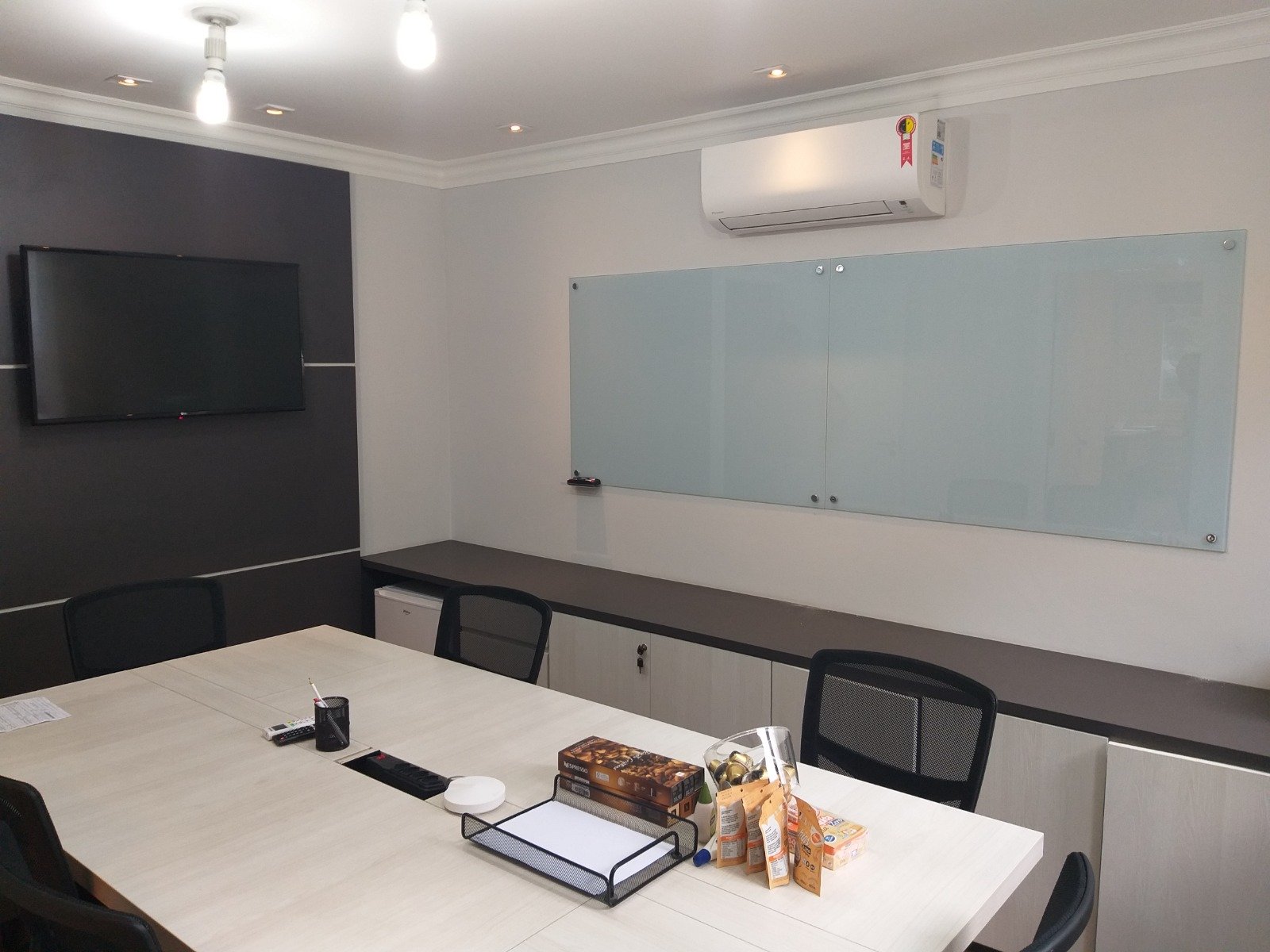 Painel de Vidro: O Que É, Para Que Serve e Suas Vantagens